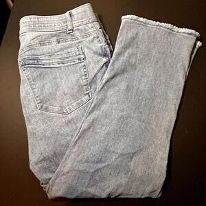 Democracy Curve Equality Light Wash Jeans Size 16